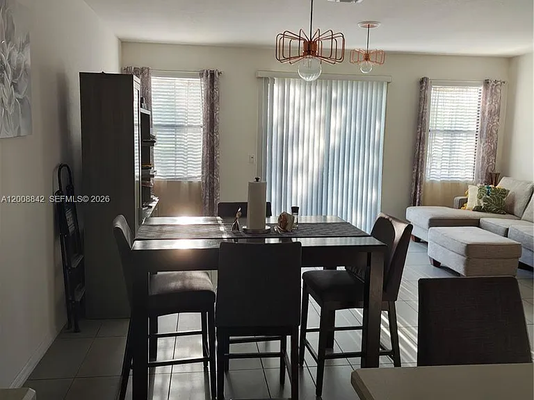 3329 NW 11th Ave #3329 — Photo 9