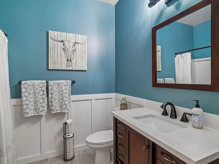 853 SW Norpoint Ct — Photo 17