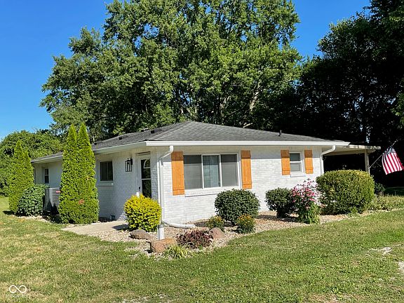 2nd image of 617 N County Road 1050 E