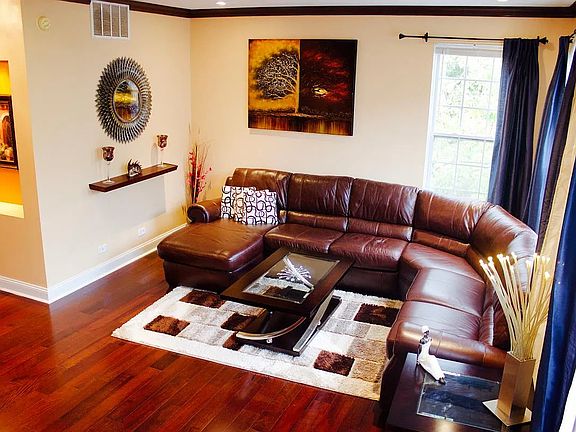 4th image of 576 Declaration Ln