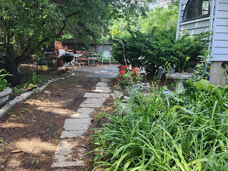 147 Lance Dr #101 — Photo 17