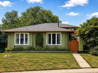 136 E Midlawn Close SE, Calgary, AB T2X1A8