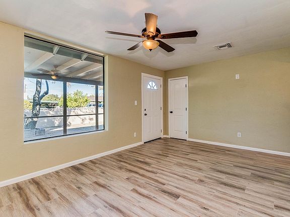 4th image of 927 W Calle Lerdo