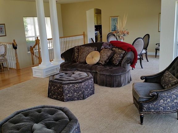 3rd image of 5605 W Woodlake Dr