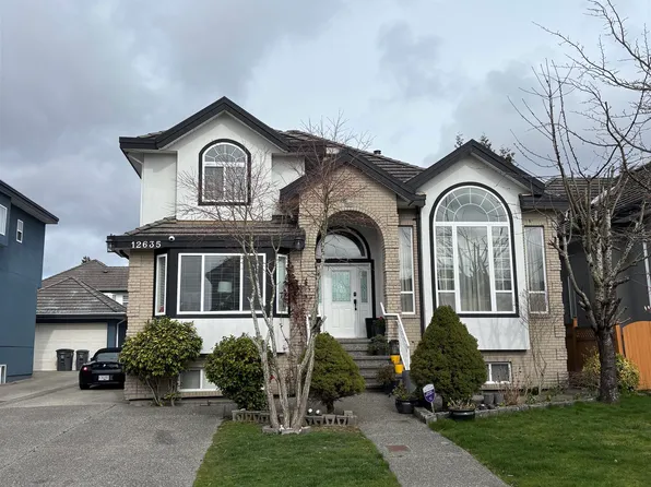 12635 67a Ave, Surrey, BC V3W 1G3