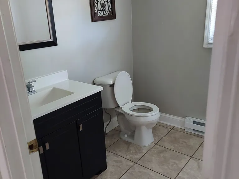 236 Cypress St S #3 — Photo 6