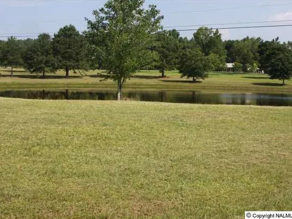 Acreage Davis Pl, Gadsden, AL 35904