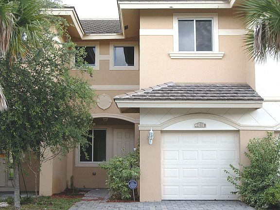 2nd image of 4318 Berkshire Wharf Dr