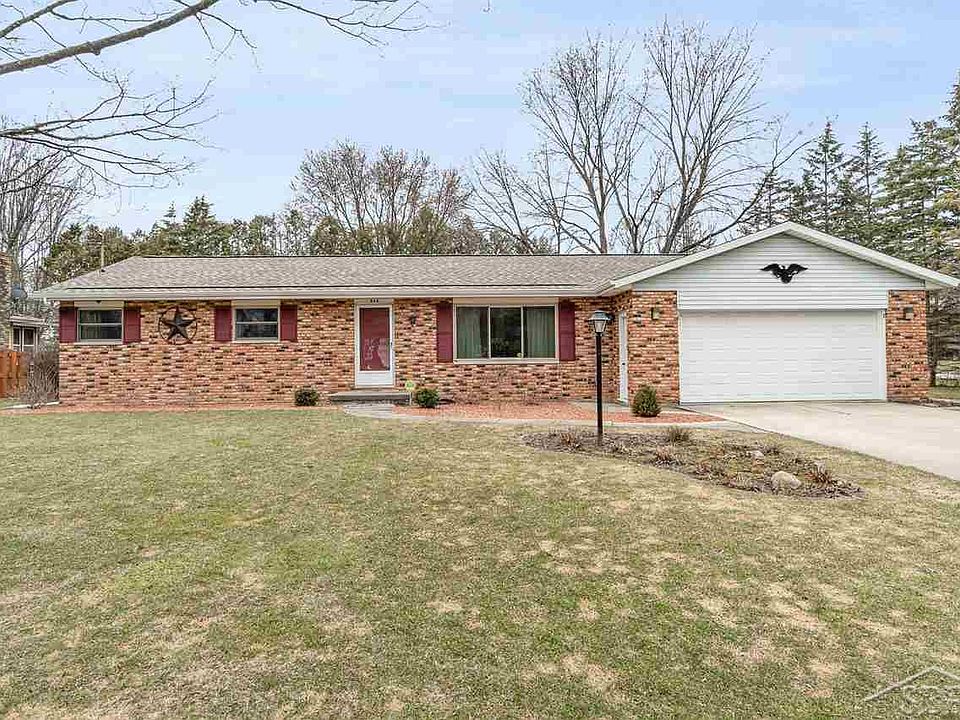 1st image of 564 Fairoaks Dr