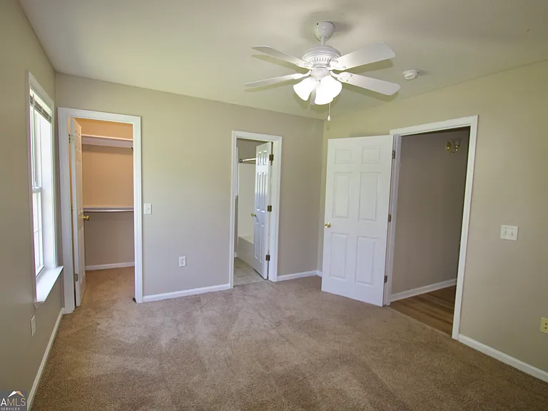 2102 Gabbies Run — Photo 15