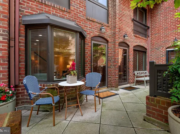 3248 Grace St NW #3248, Washington, DC 20007