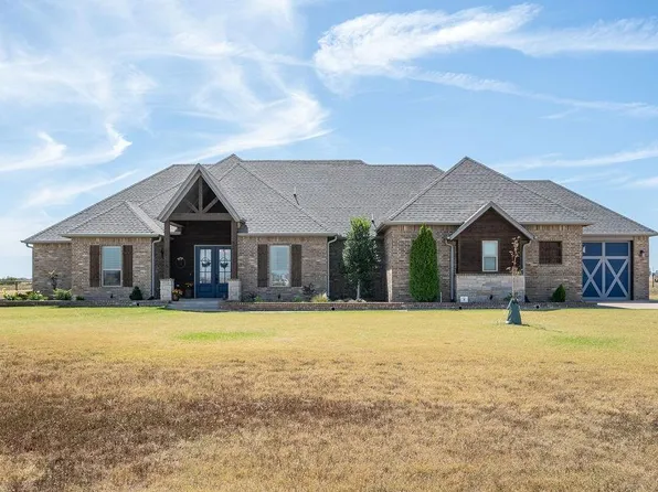 1950 Moffat Rd NE, Piedmont, OK 73078