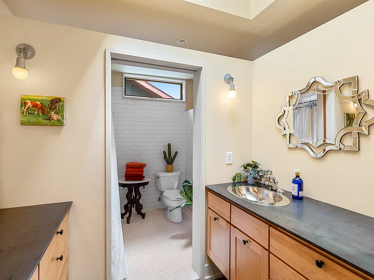 3136 Foxtail St — Photo 9