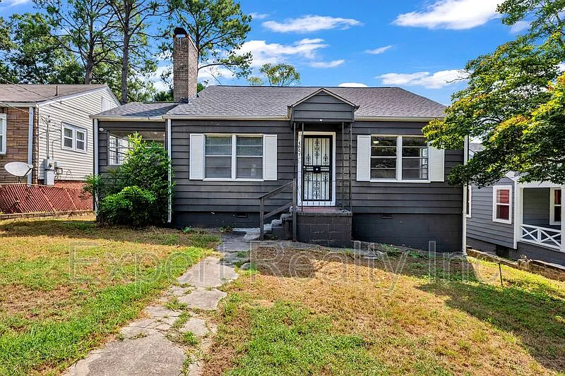 3 bed, 1.0 bath, 1178 sqft, $1,150 — Photo 1