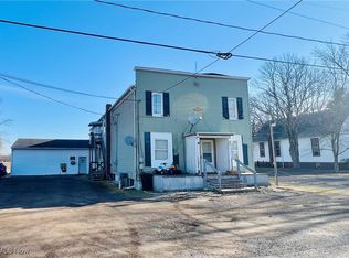 5921 Mayburn Barclay Rd, Farmdale, OH 44417
