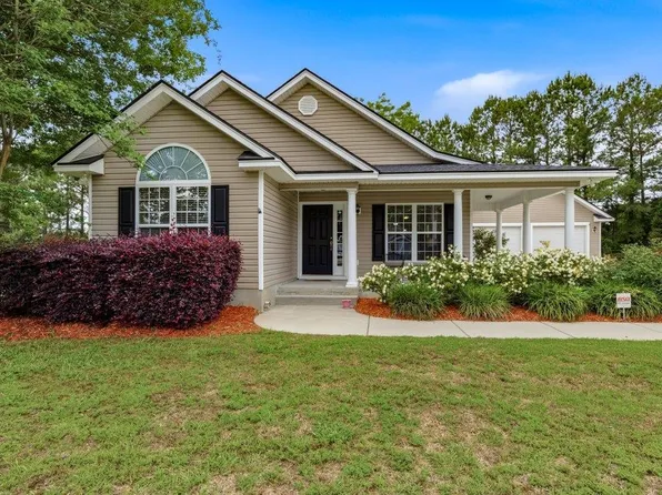 119 Fox Trot Dr., Galivants Ferry, SC 29544