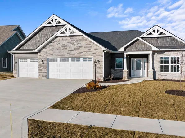 10440 Chestnut Creek Blvd, Fort Wayne, IN 46814