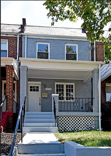 1373 Downing St NE Photo 1