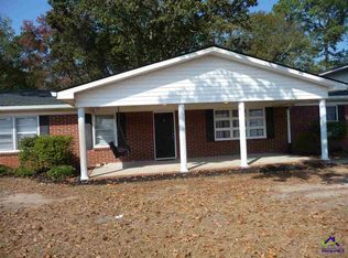 511 Collins Ave #A, Centerville, GA 31028