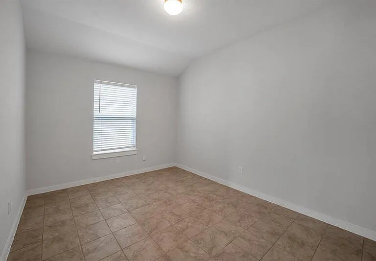 31415 Stone Ridge Forest Dr — Photo 9