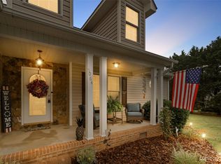 5064 Mill Pond Dr, Conover, NC 28613