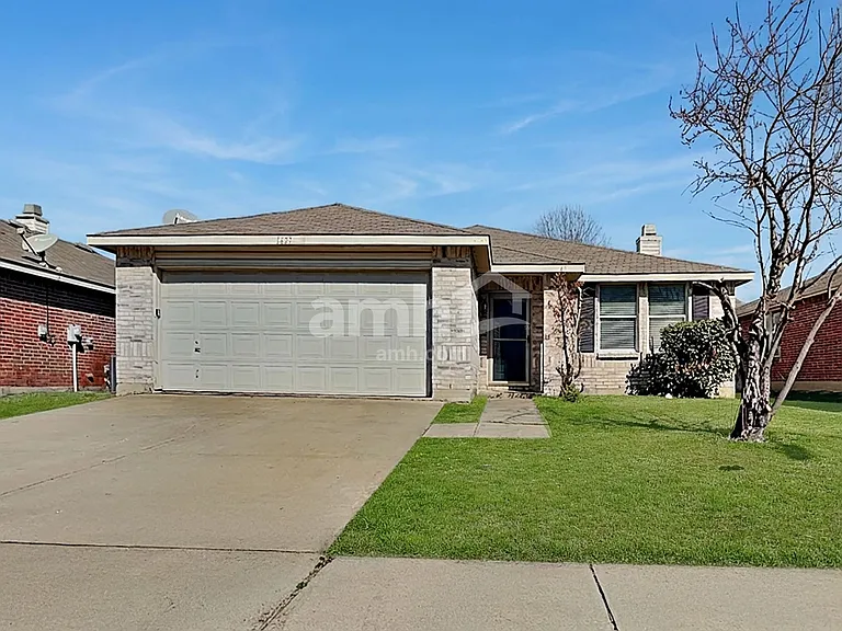1637 Baxter Springs Dr — Photo 1