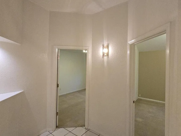 7417 Mission Viejo Dr — Photo 19