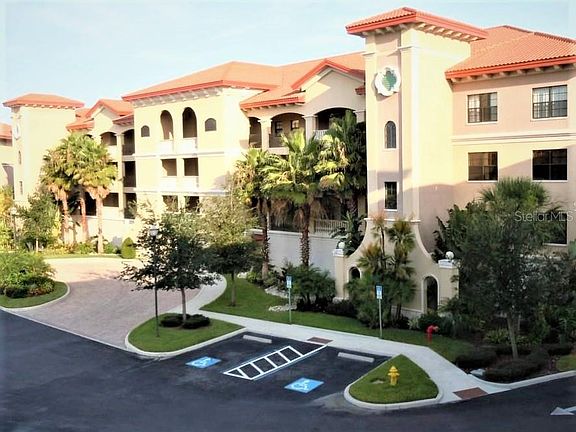 2nd image of 7604 Lake Vista Ct Unit 402