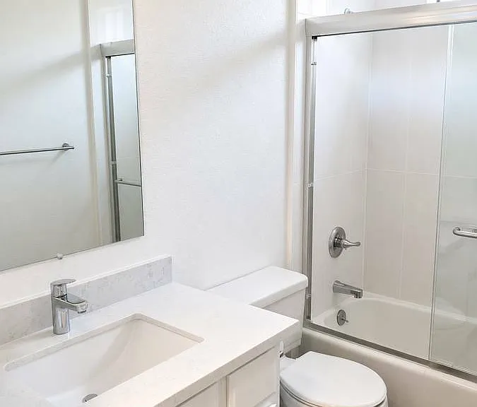 1002 Roble Ave — Photo 7