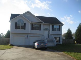 481 Hammond Rd, Statham, GA 30666