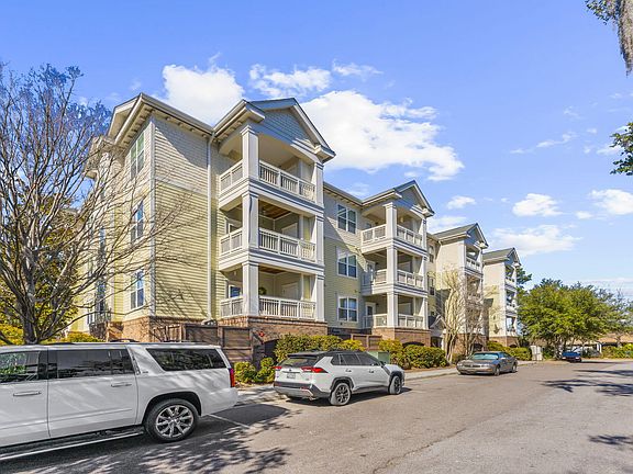 3rd image of 2244 Ashley Crossing Dr Unit 112