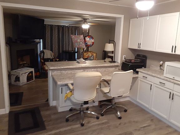 4th image of 15173 McCann St