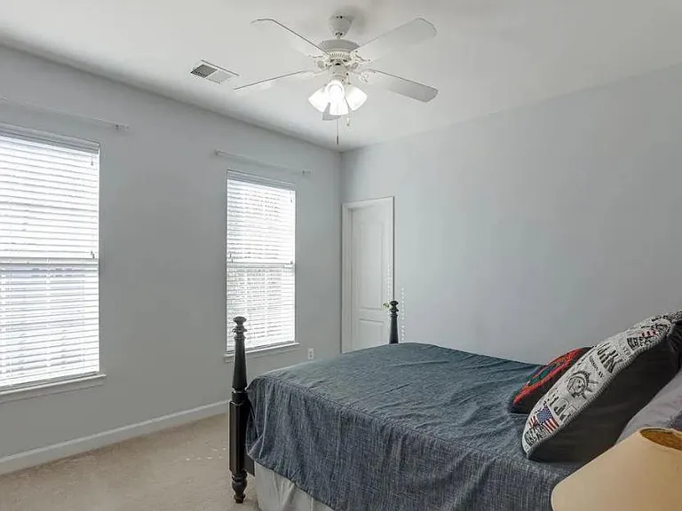 7507 Lindberg Dr — Photo 14