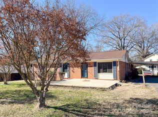 4069 Amsbury Rd, Concord, NC 28025