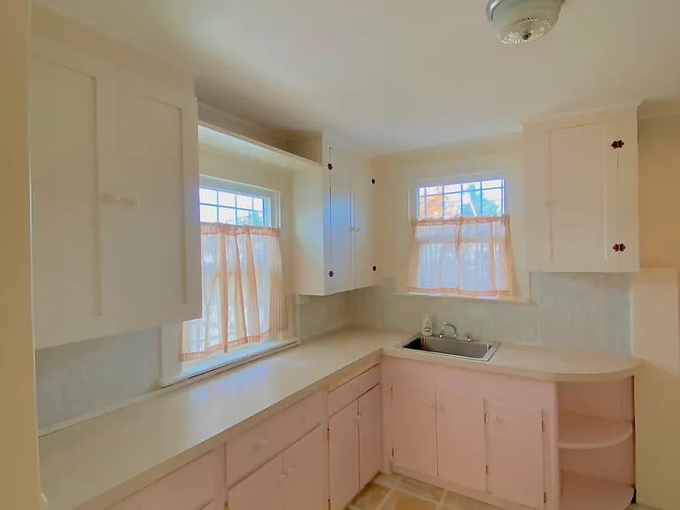 6805 SE 82nd Ave — Photo 5