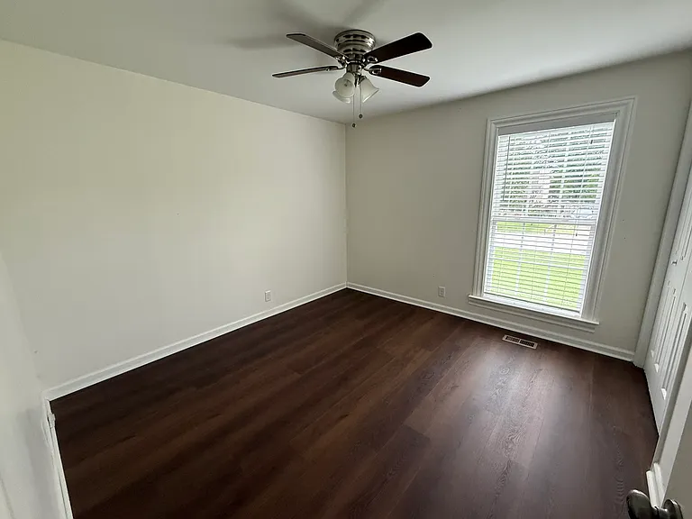 153 Arsenal Dr — Photo 7