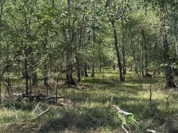 421 Kerr Ave, Sutherland Springs, TX 78161