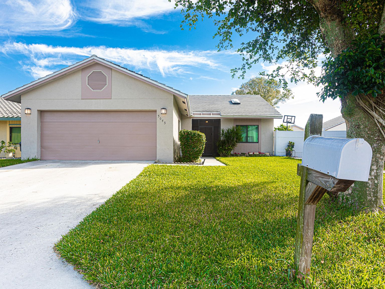 5645 Strawberry Lakes Cir, Lake Worth, FL 33463 Zillow