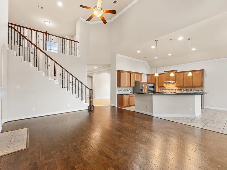 9615 Eden Ridge Ln — Photo 17