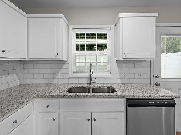 4th image of 1240 Cross Creek Cir #2