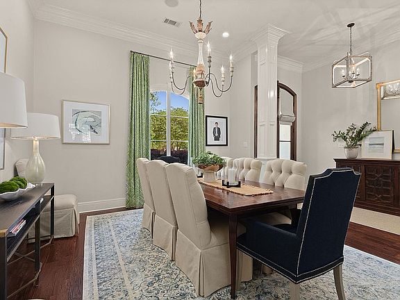 4th image of 3109 Tradition Ave