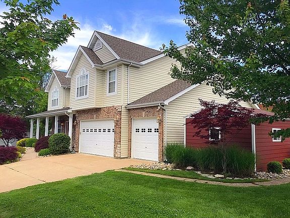 2nd image of 1195 Oak Hill Ct