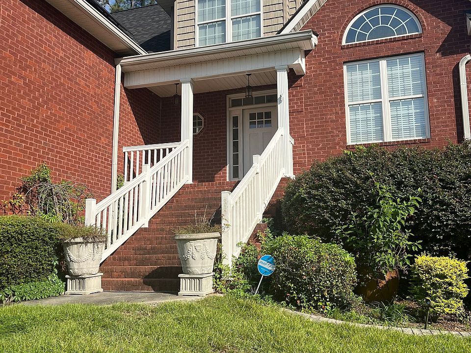 1st image of 153 McClain Cir