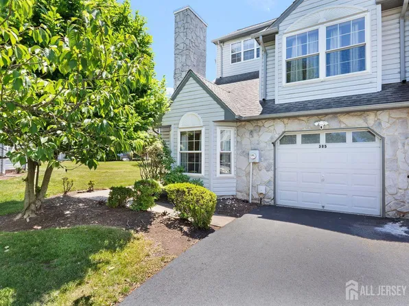 385 Draco Rd, Piscataway, NJ 08854