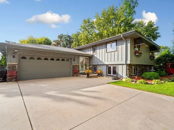 7350 Jackson St NE, Fridley, MN 55432