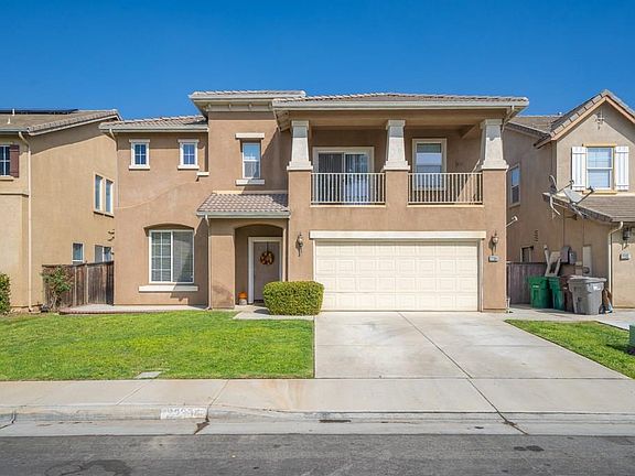 4th image of 22304 Summer Holly Ave