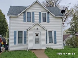 455 N 4th St, Platteville, WI 53818