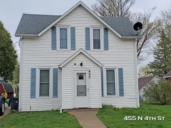 455 N 4th St, Platteville, WI 53818