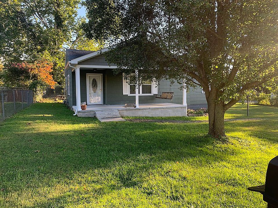 1st image of 1154 Distel Ln