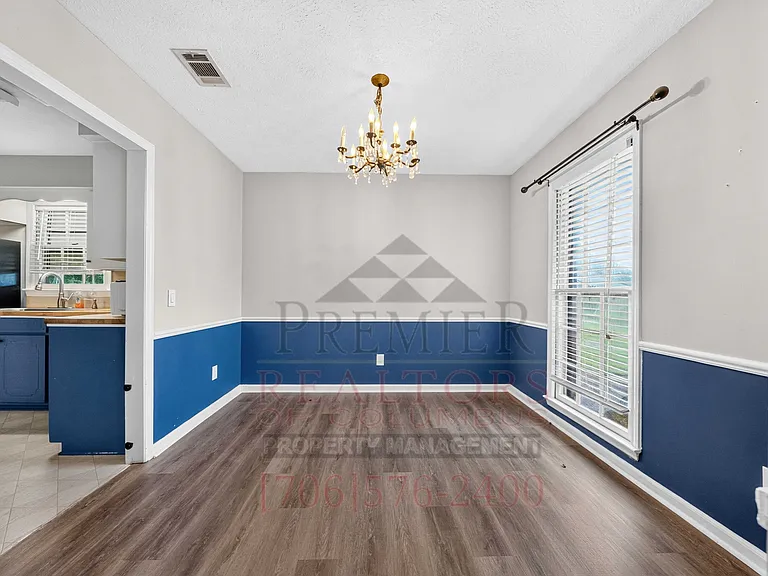 4008 Penrod Dr — Photo 16